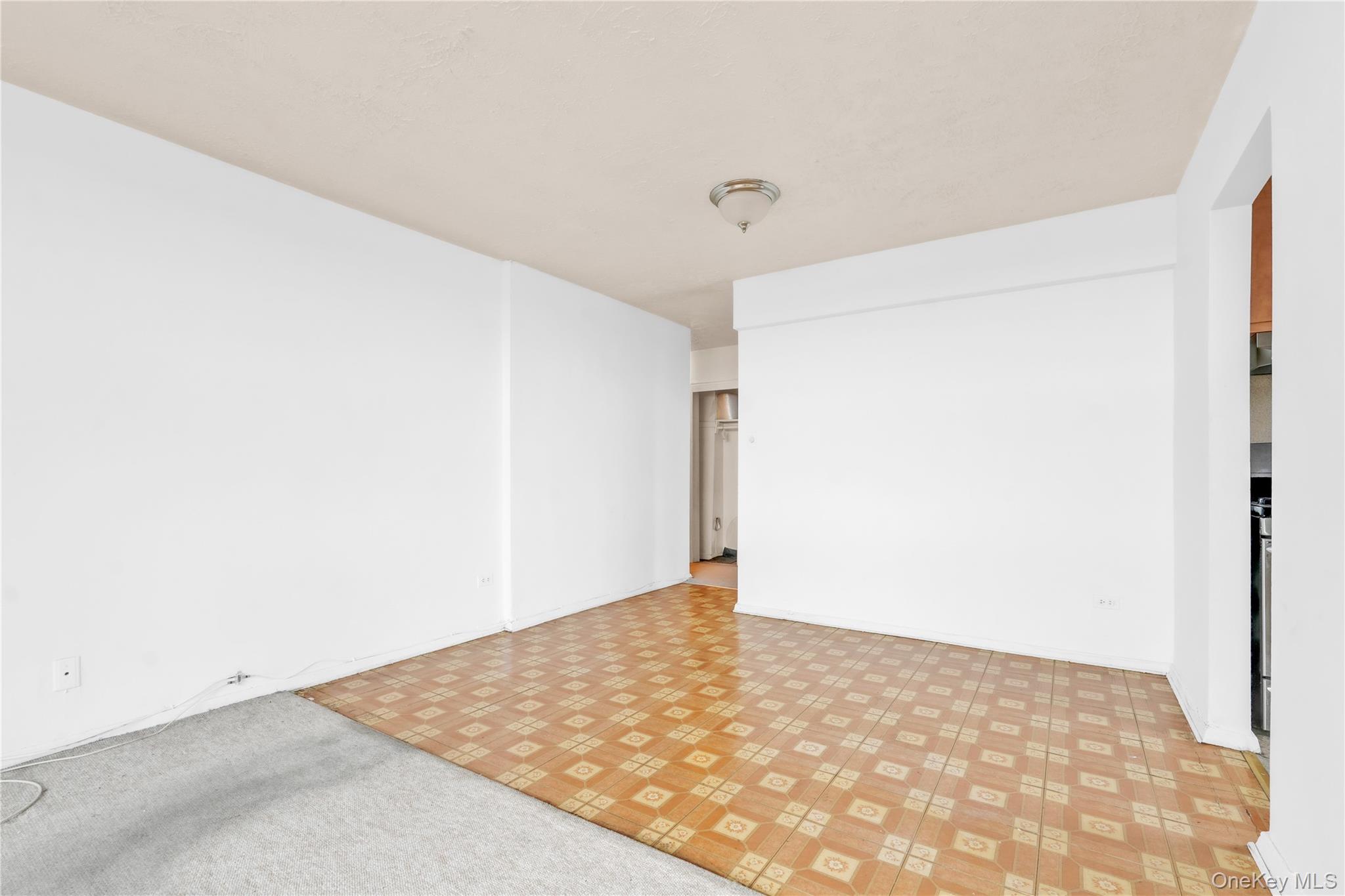 108-05 Astoria Boulevard, Unit 6-A photo 3