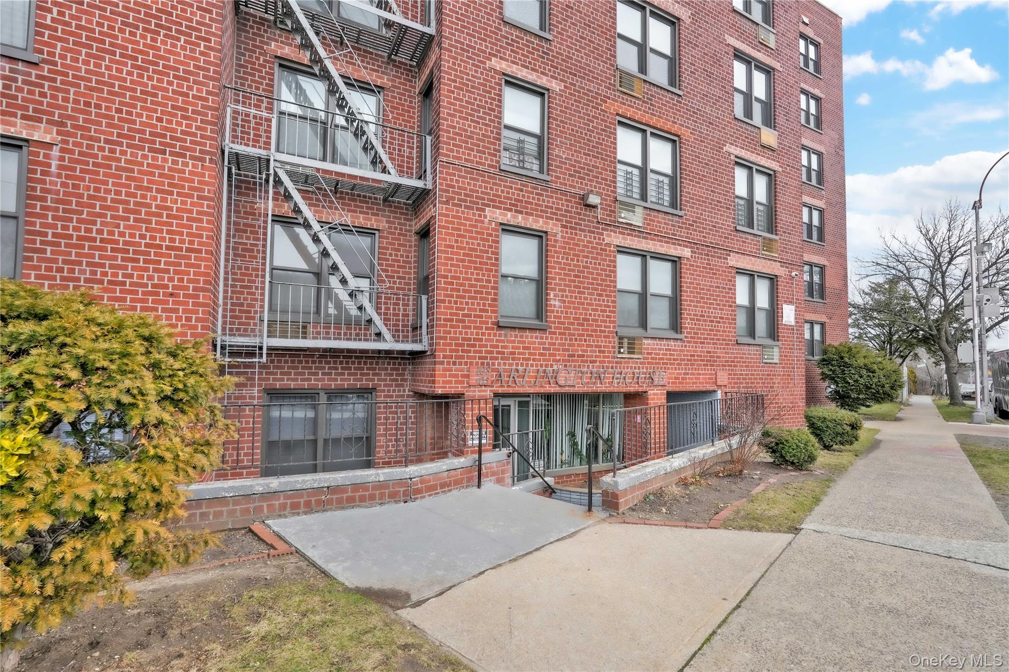 108-05 Astoria Boulevard, Unit 6-A photo 14