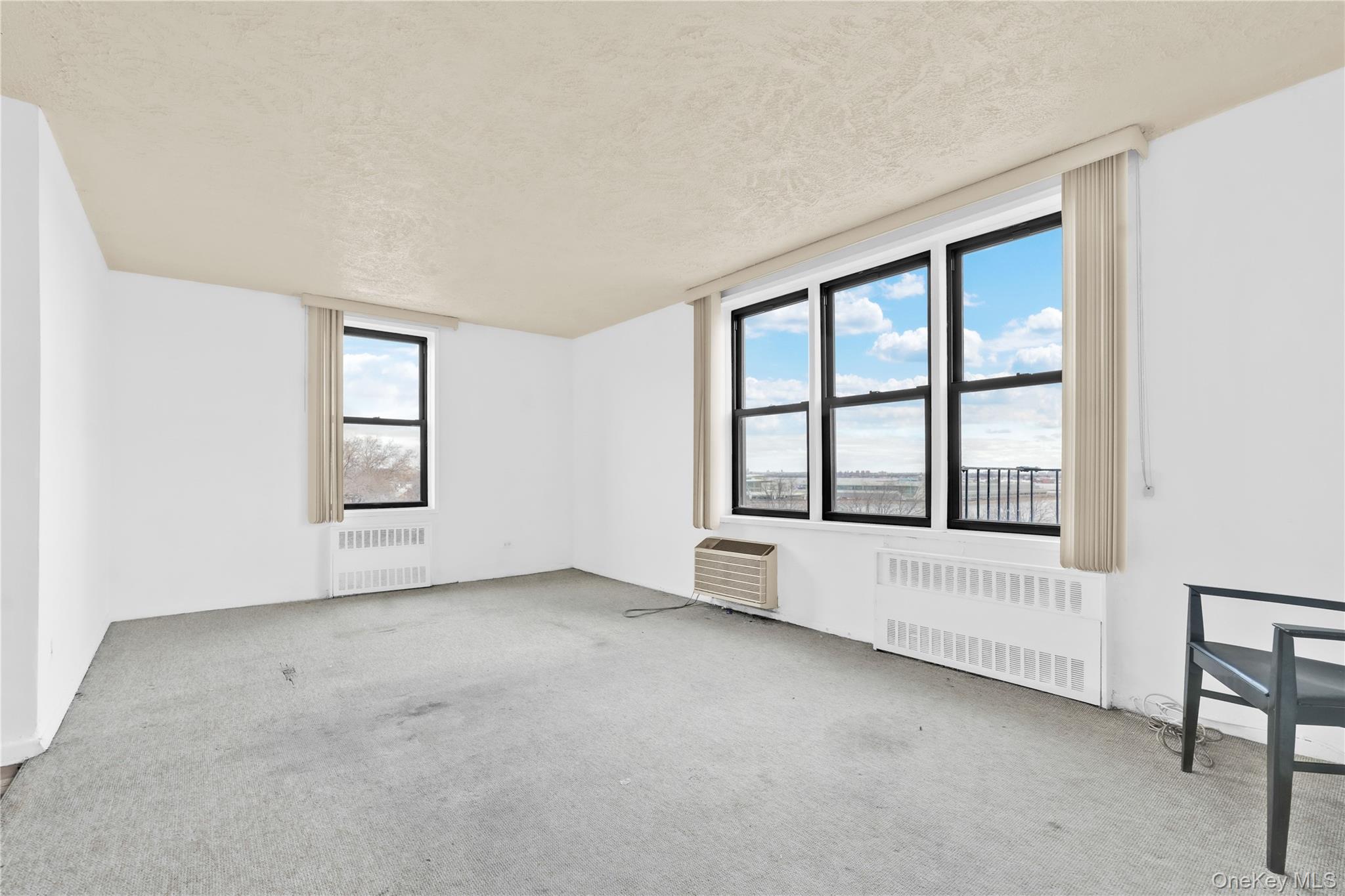 108-05 Astoria Boulevard, Unit 6-A photo 4