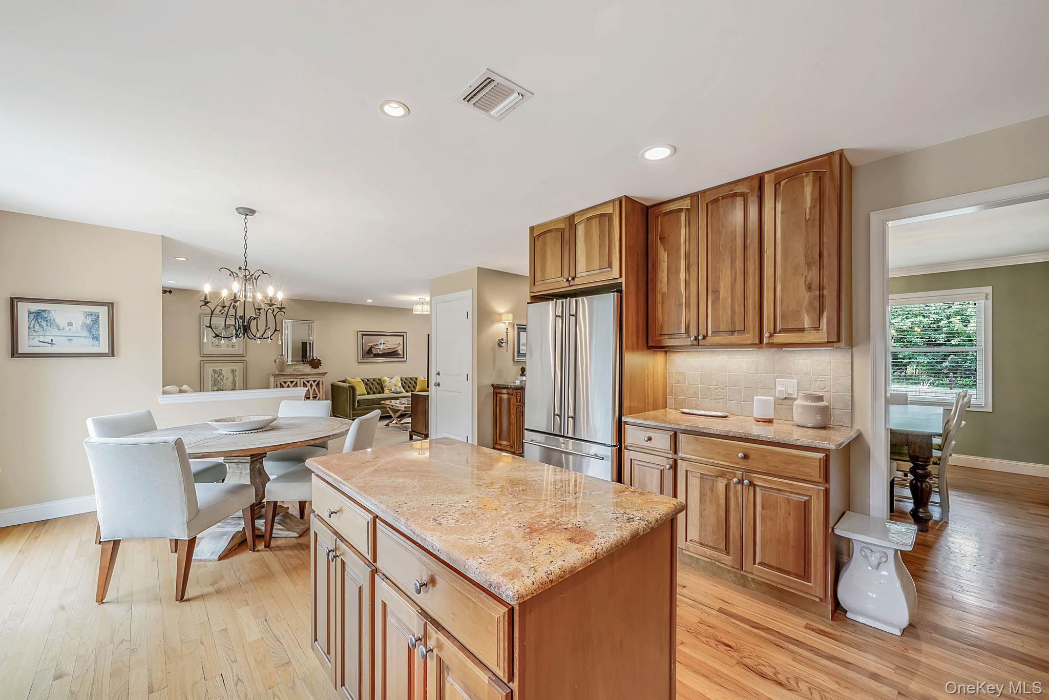 26 River Avenue – For Sale photo 6