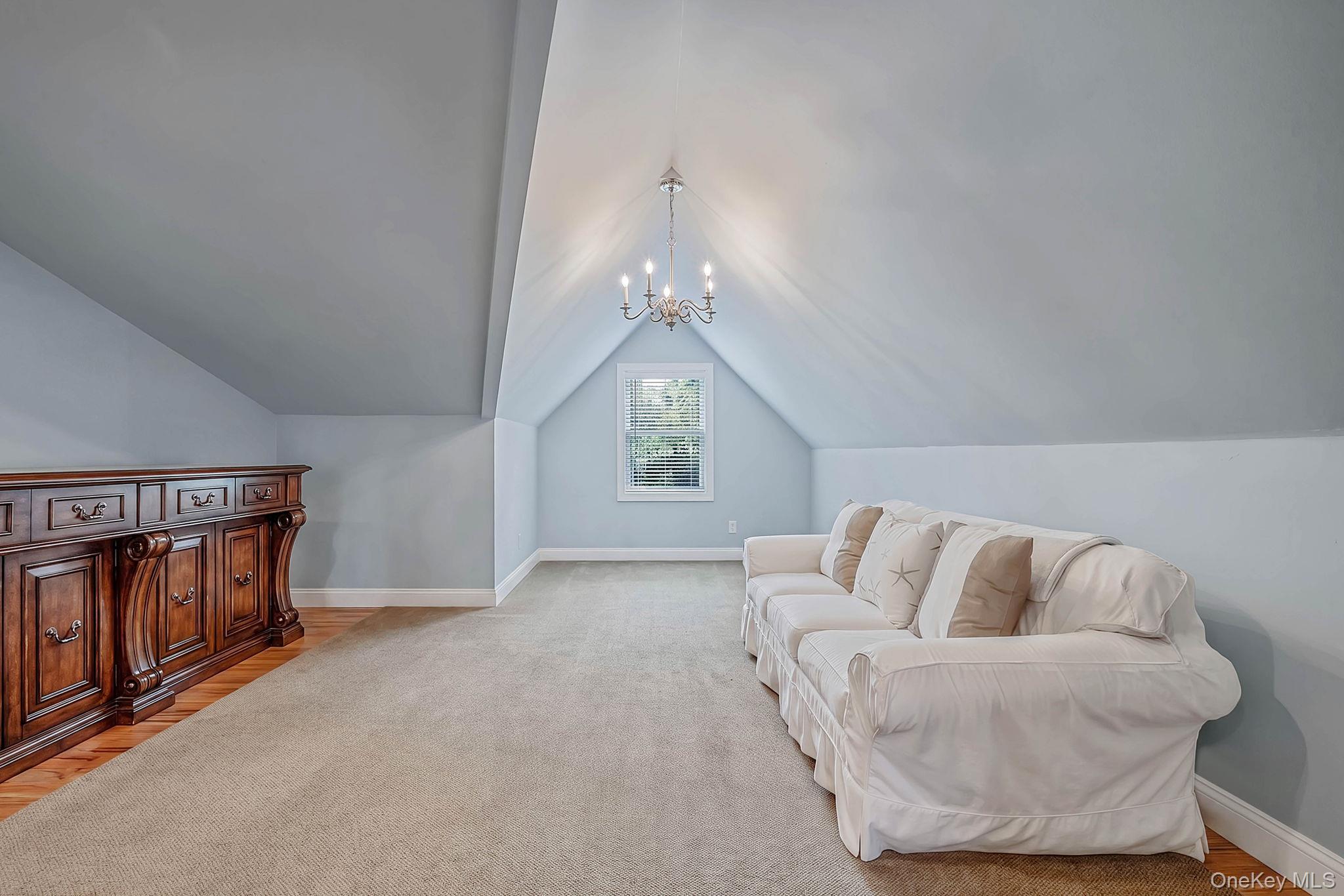 26 River Avenue – For Sale photo 33