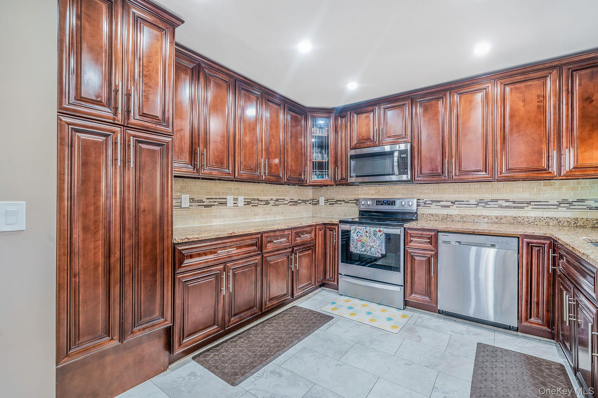 4 Morgan Avenue – For Sale photo 9