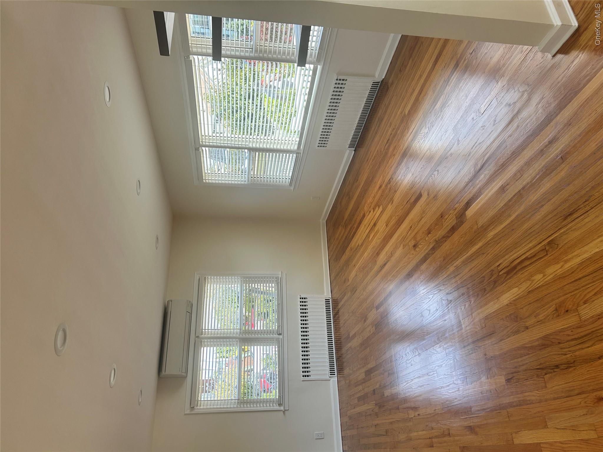 165 Franklin Boulevard, Unit main photo 8
