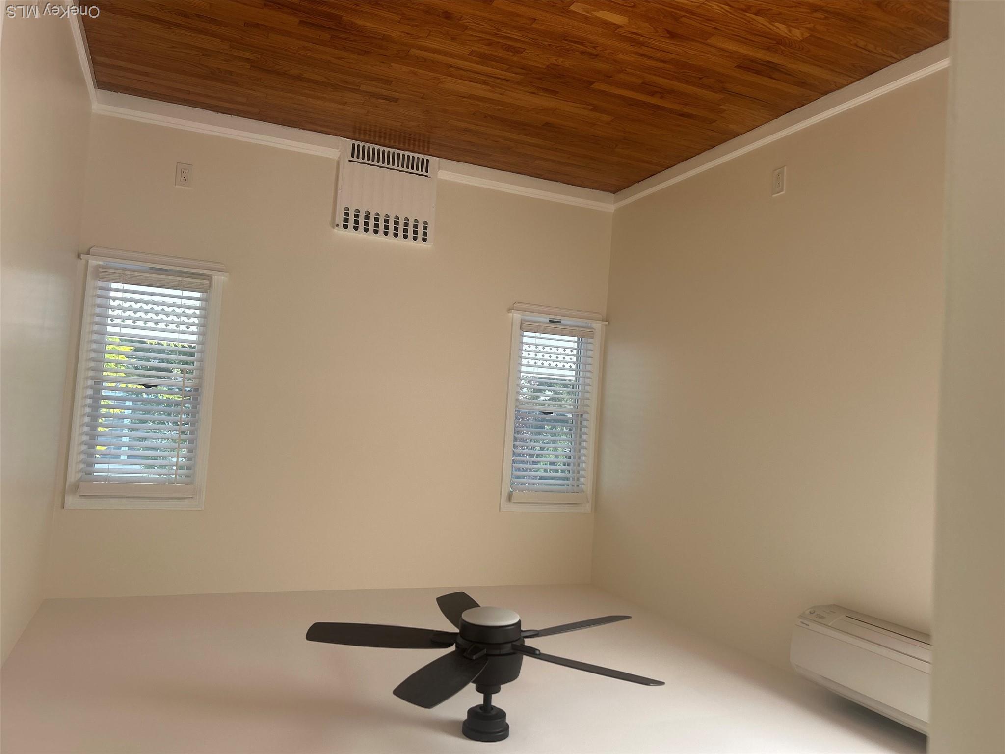 165 Franklin Boulevard, Unit main photo 12