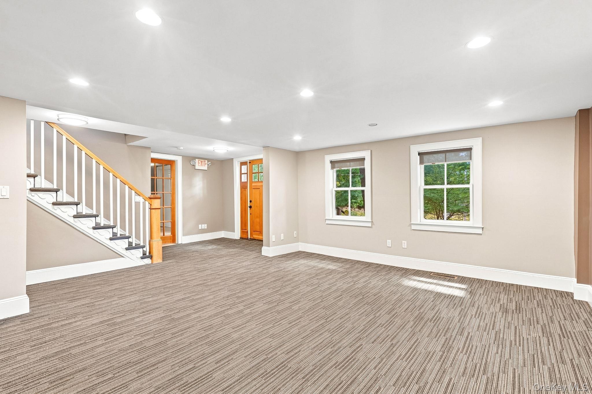 2 Hardscrabble Road, Unit A photo 7