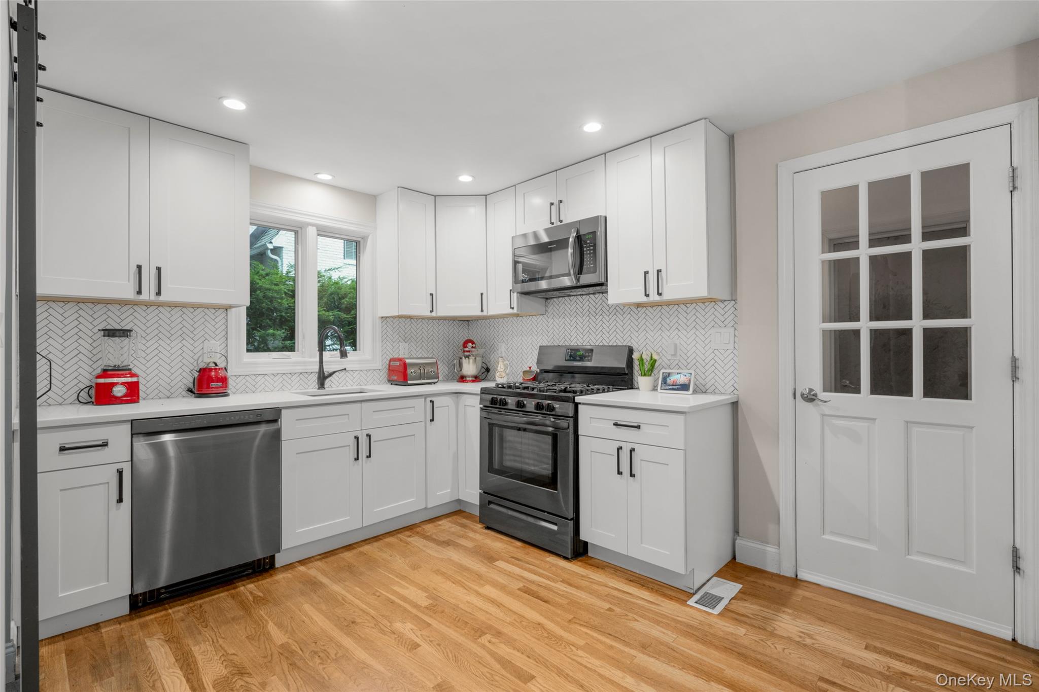 1 Harmon Drive – For Rent photo 8