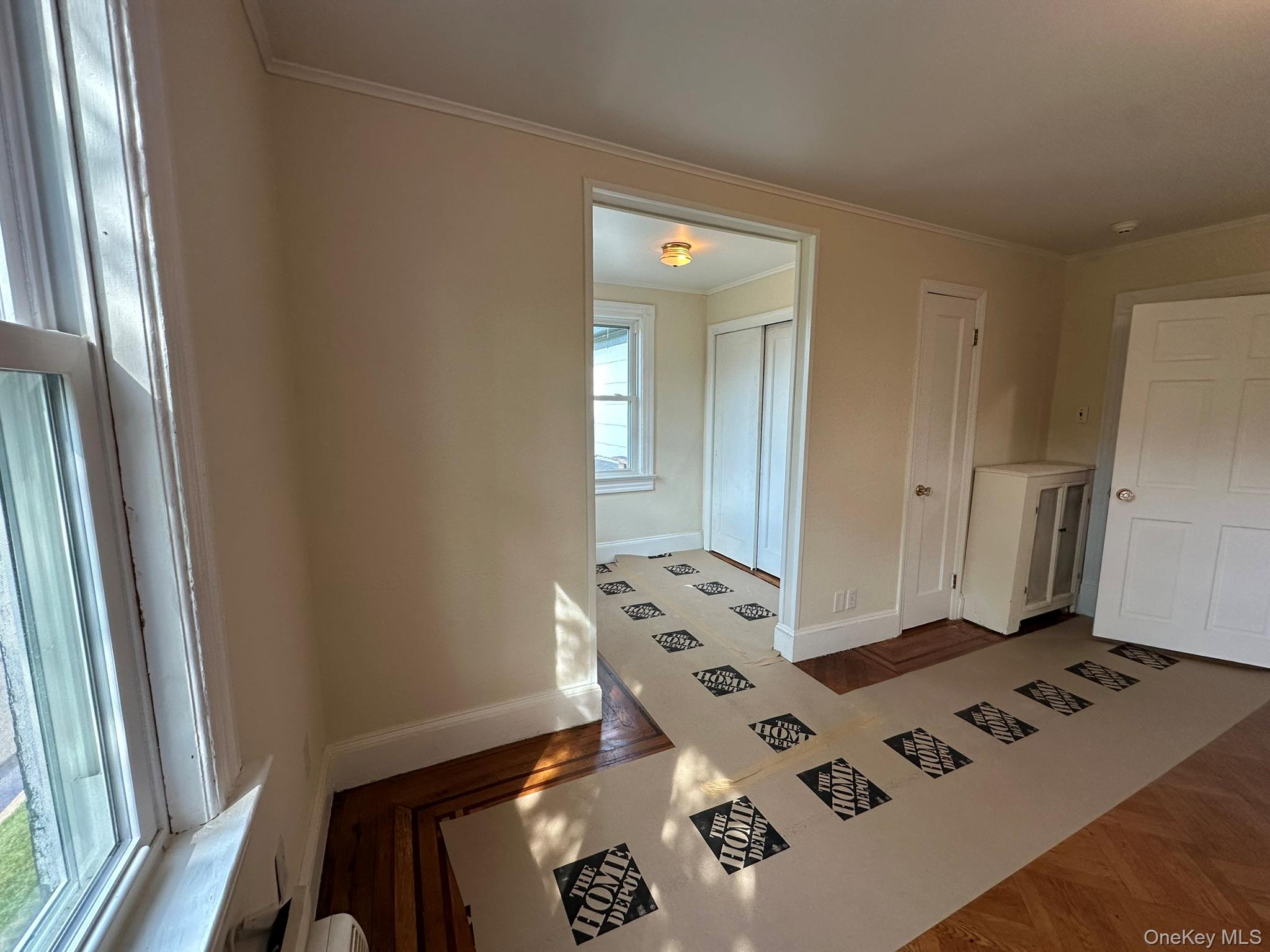 215 Conklin Street – For Rent photo 6