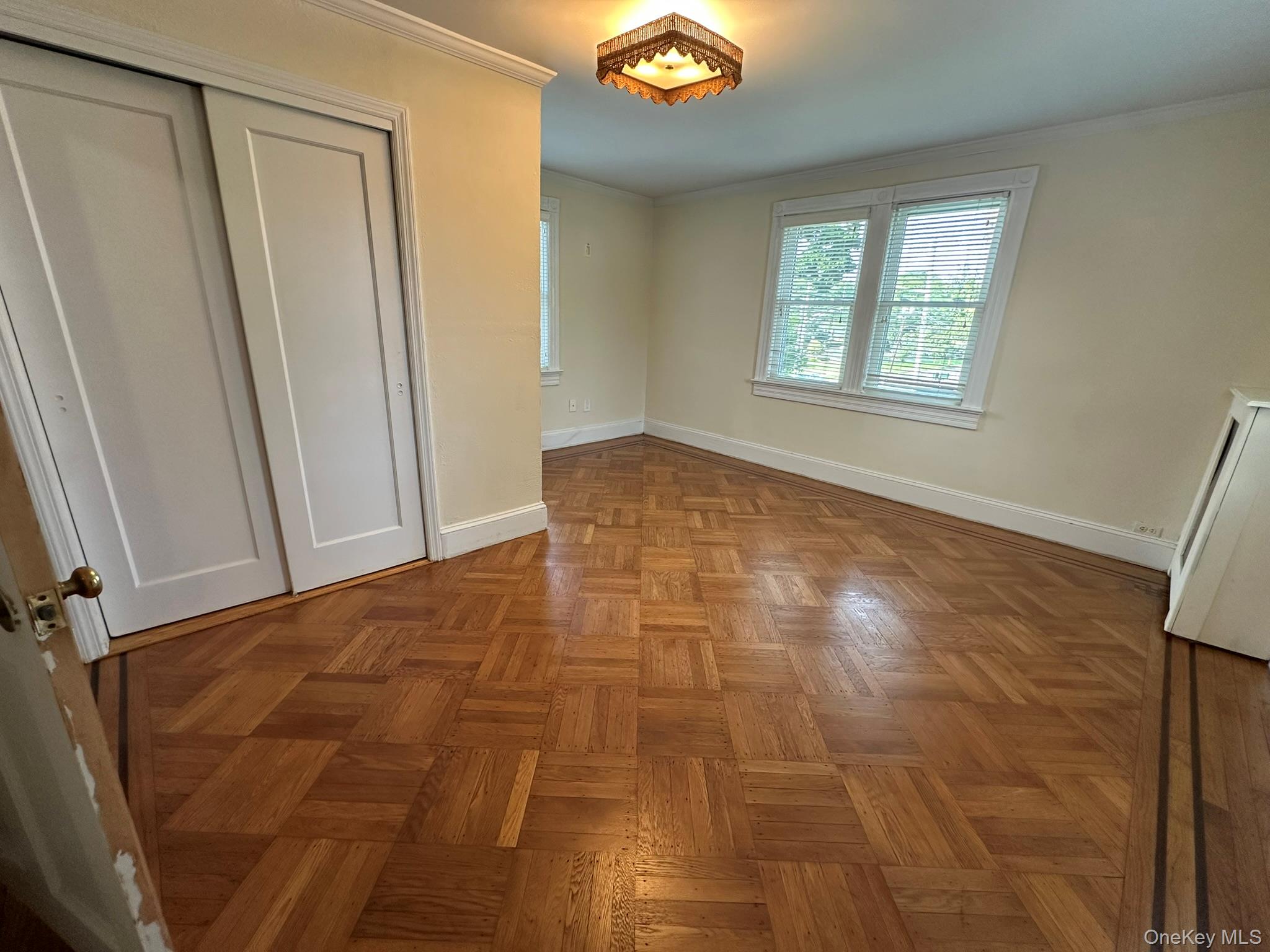 215 Conklin Street – For Rent photo 7