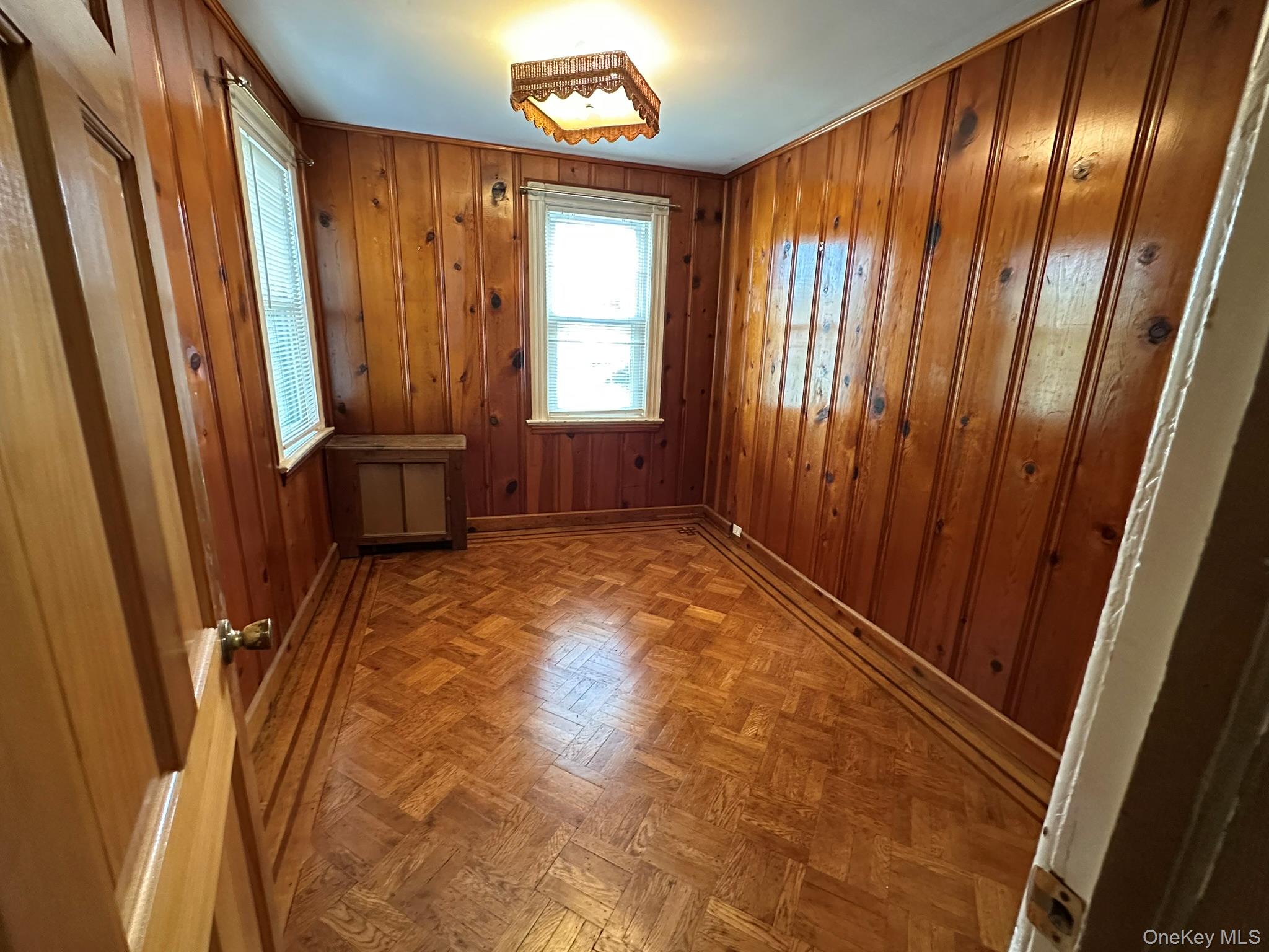 215 Conklin Street – For Rent photo 14