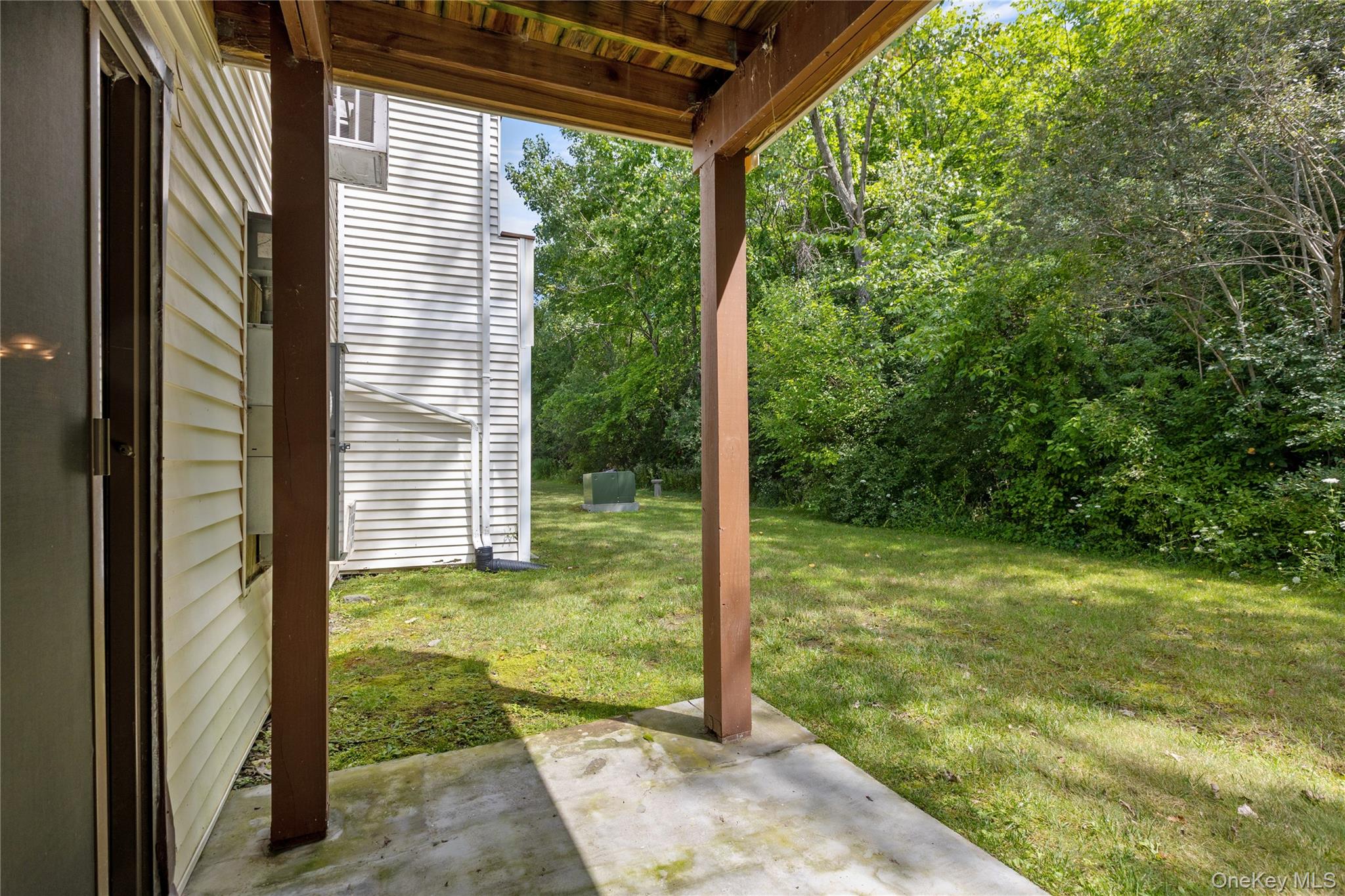 23 Scarborough Lane, Unit A photo 25