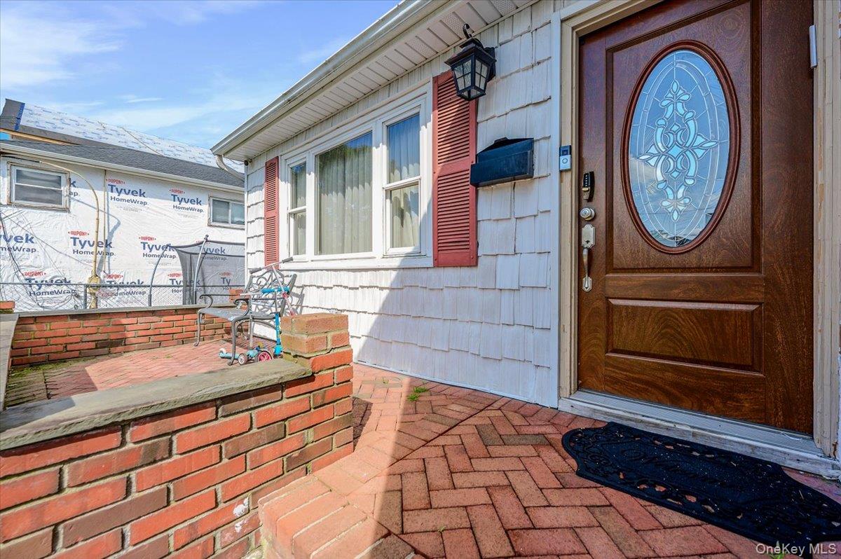 30 Cheshire Road – For Sale photo 2
