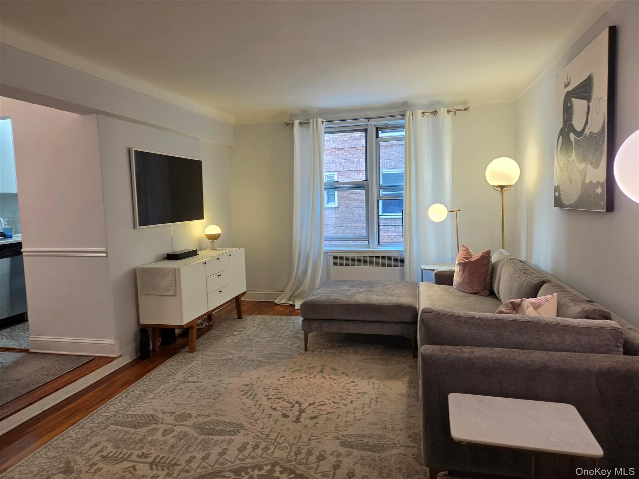 67-12 Yellowstone Boulevard, Unit B15 photo 4
