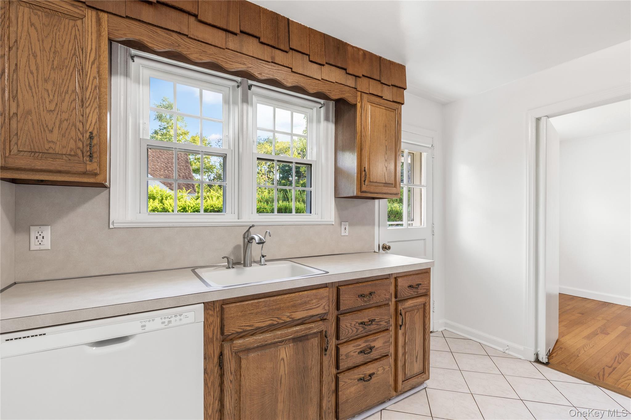 2 Argyle Road – For Sale photo 9