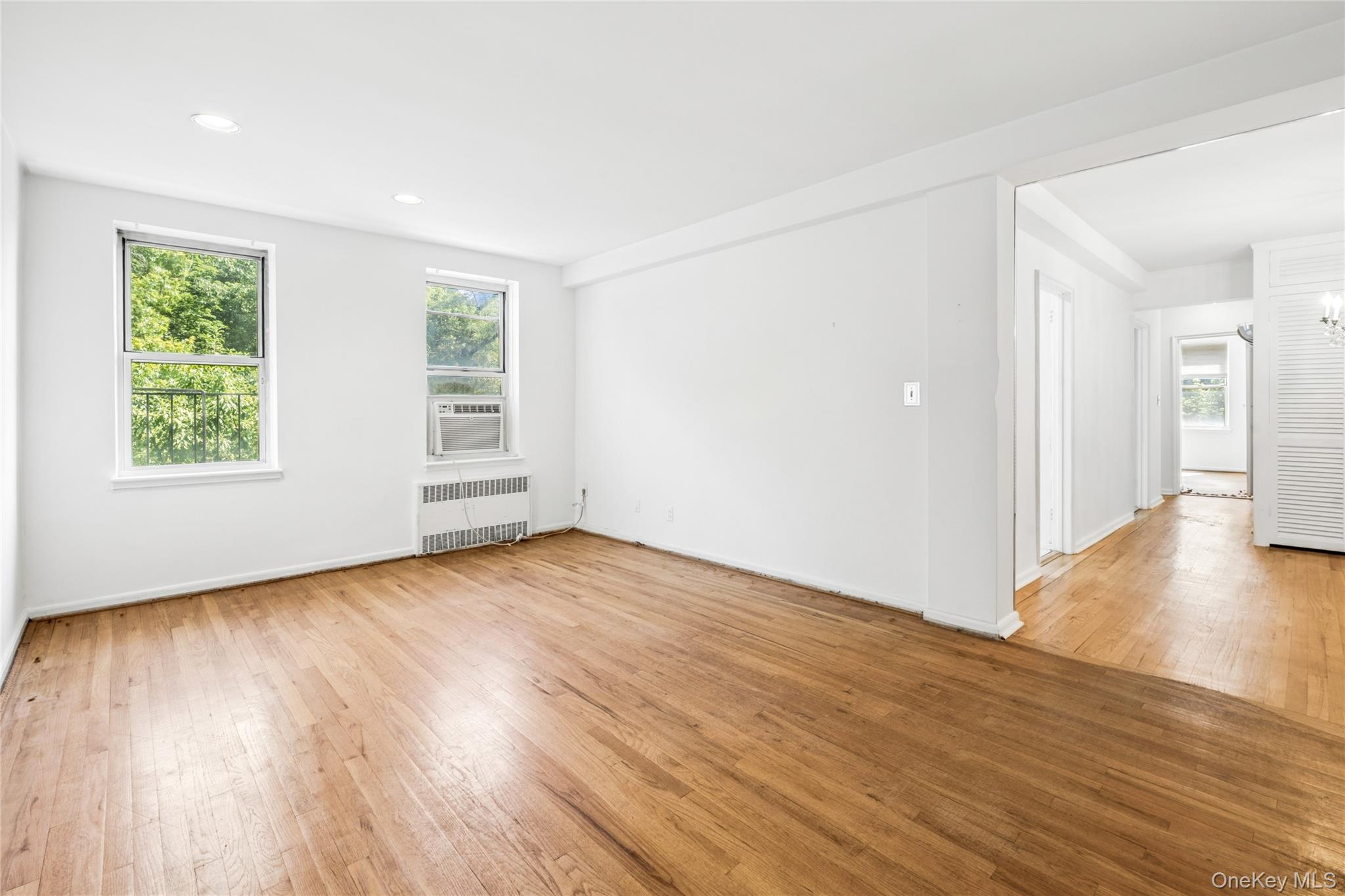 247 Parkview Avenue, Unit 3P photo 5