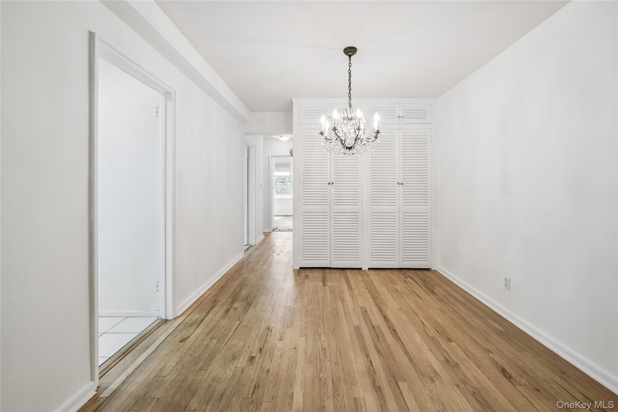 247 Parkview Avenue, Unit 3P photo 7
