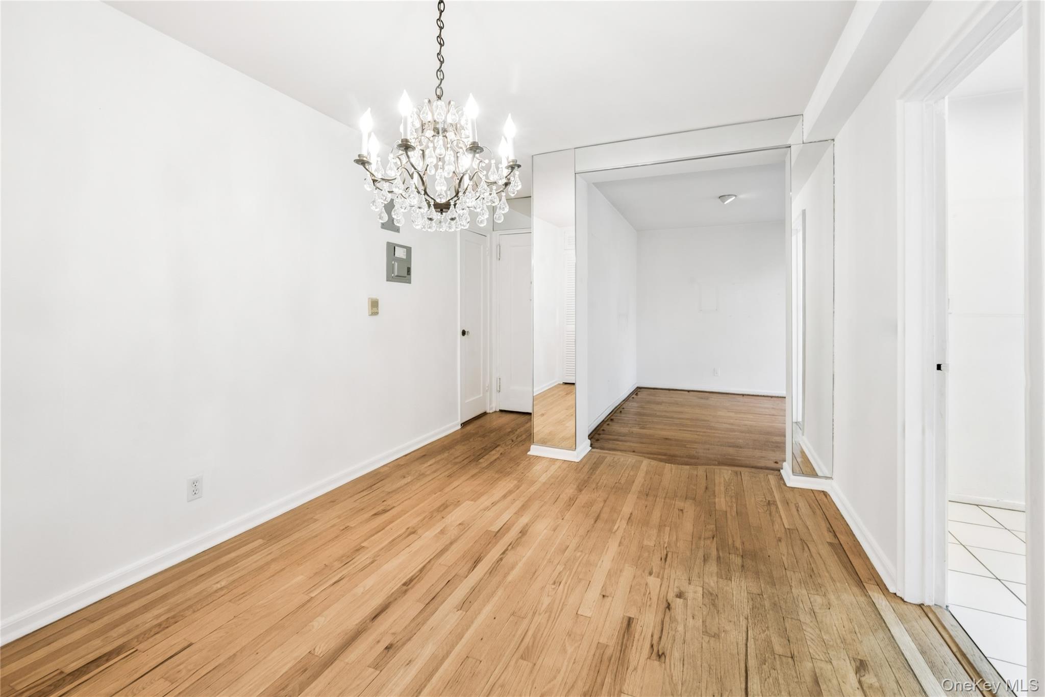 247 Parkview Avenue, Unit 3P photo 11