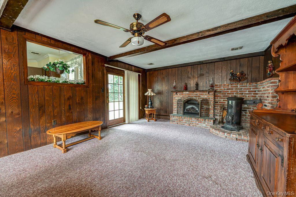 17 Eckert Street – For Sale photo 10