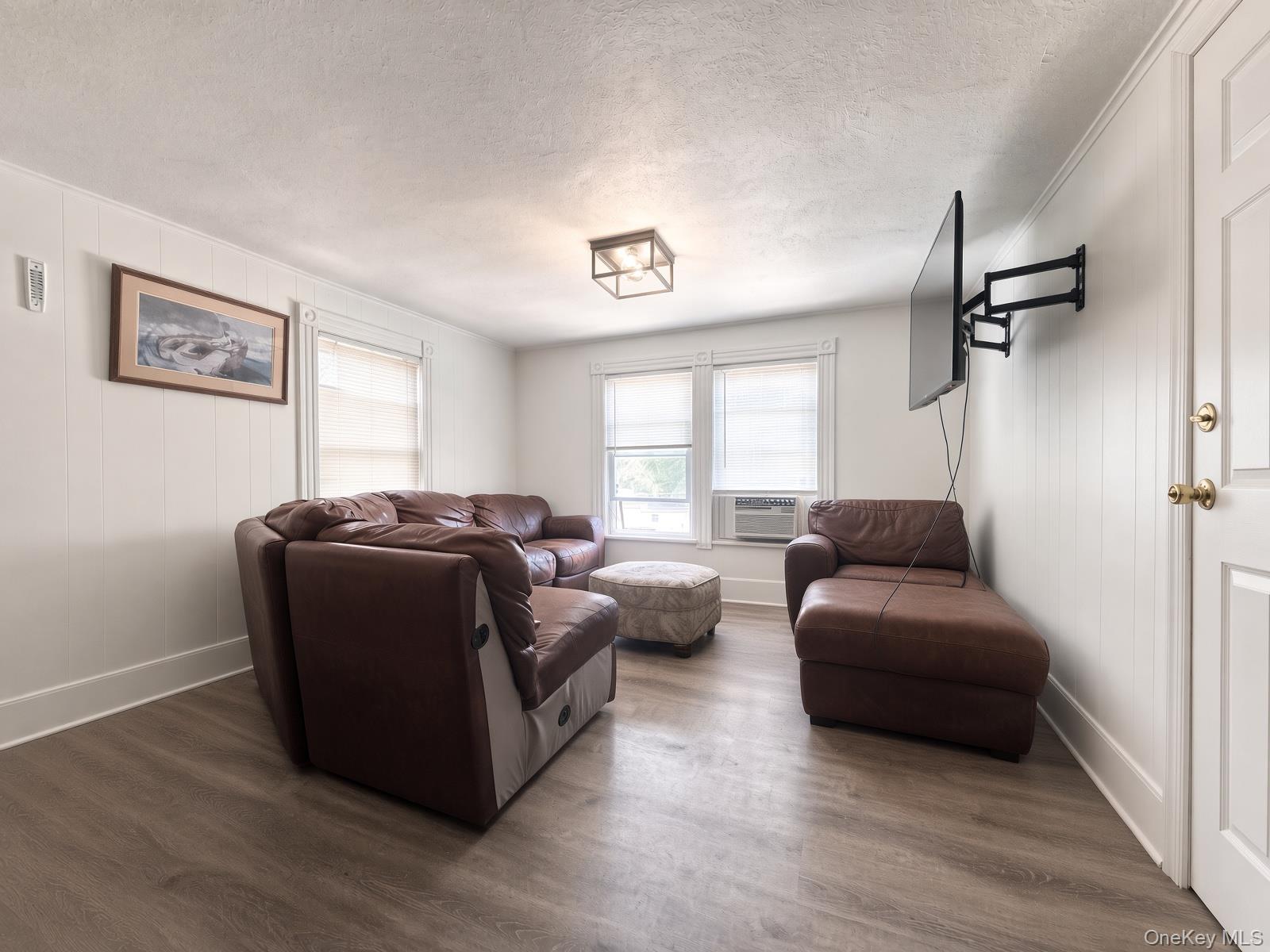 78 Scudder Avenue – For Sale photo 4