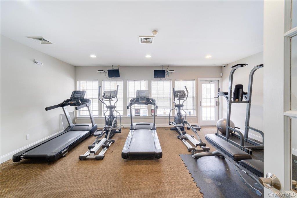 416 Saratoga Lane – For Sale photo 28