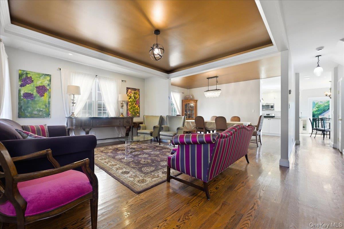 243 Spruce Street – For Sale photo 4