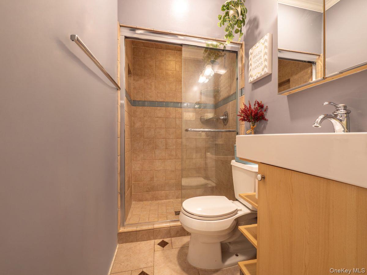 8719 57th Road, Unit 77 photo 12