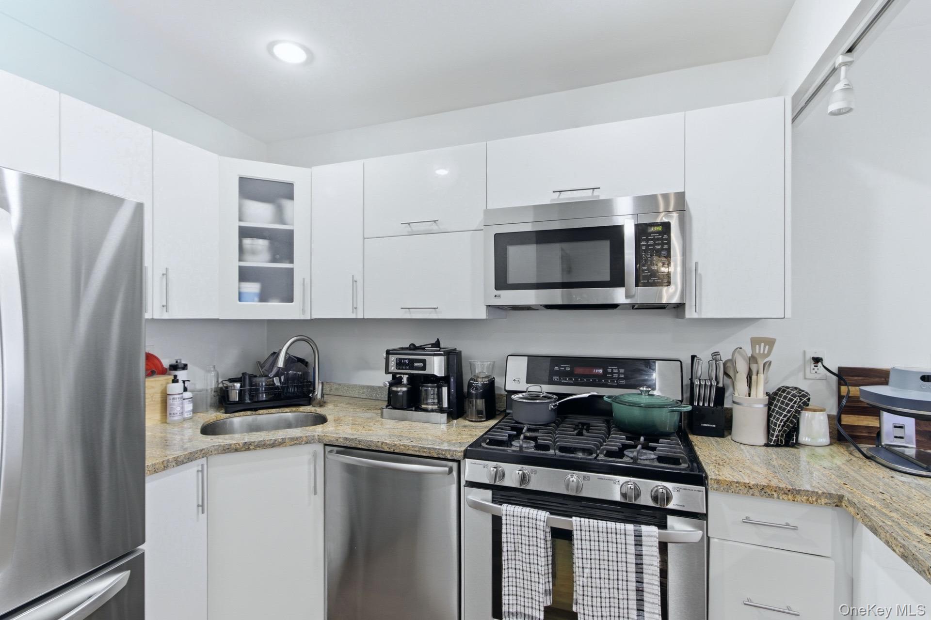 18 W 129th Street, Unit 3A photo 5