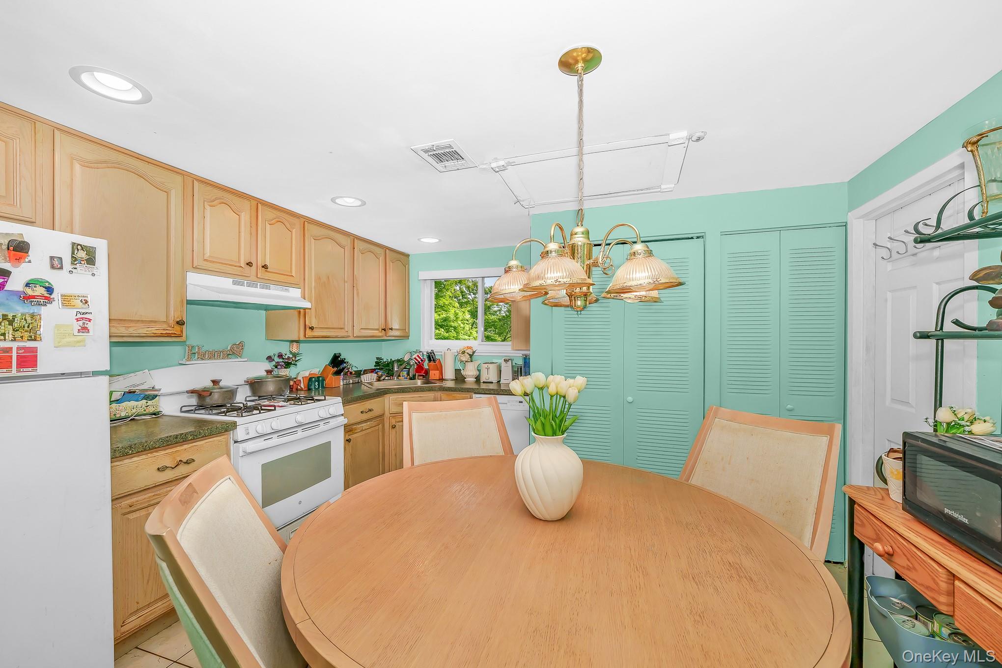 147 Birchwood Road, Unit 147 photo 20