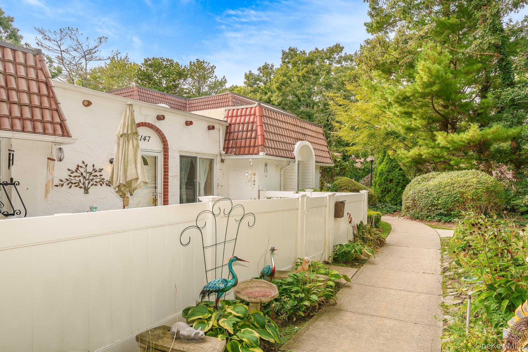 147 Birchwood Road, Unit 147 photo 7