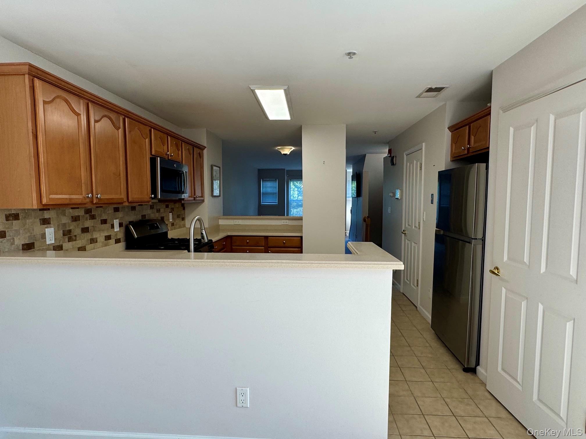 25 Fairways Drive, Unit 5 photo 10