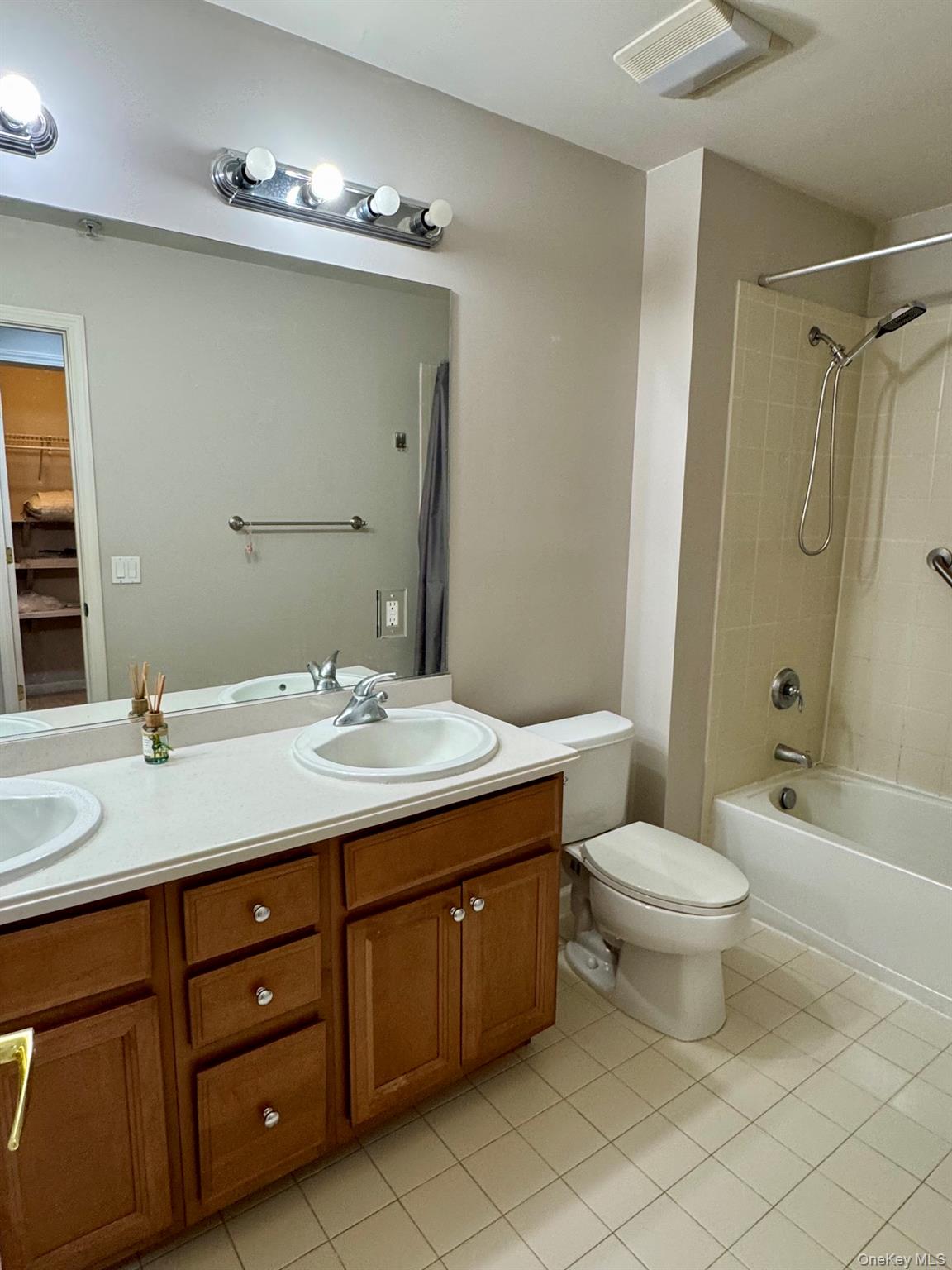 25 Fairways Drive, Unit 5 photo 22