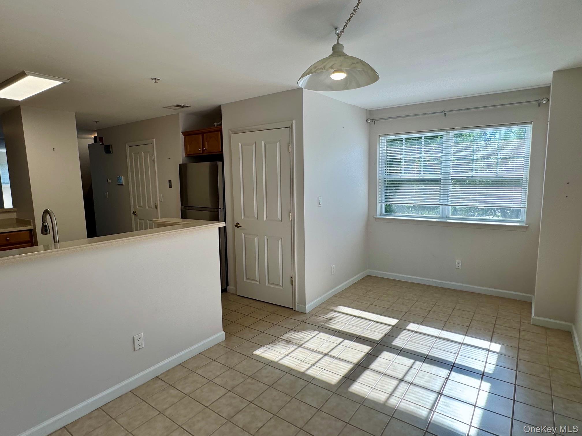 25 Fairways Drive, Unit 5 photo 12