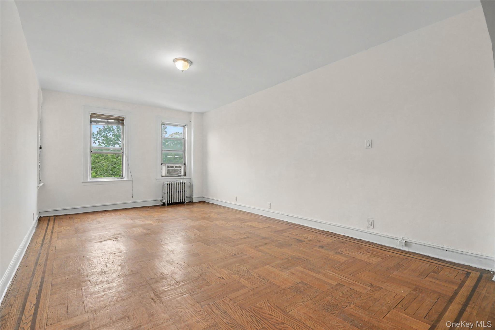 940 grand concourse, Unit 2J photo 14