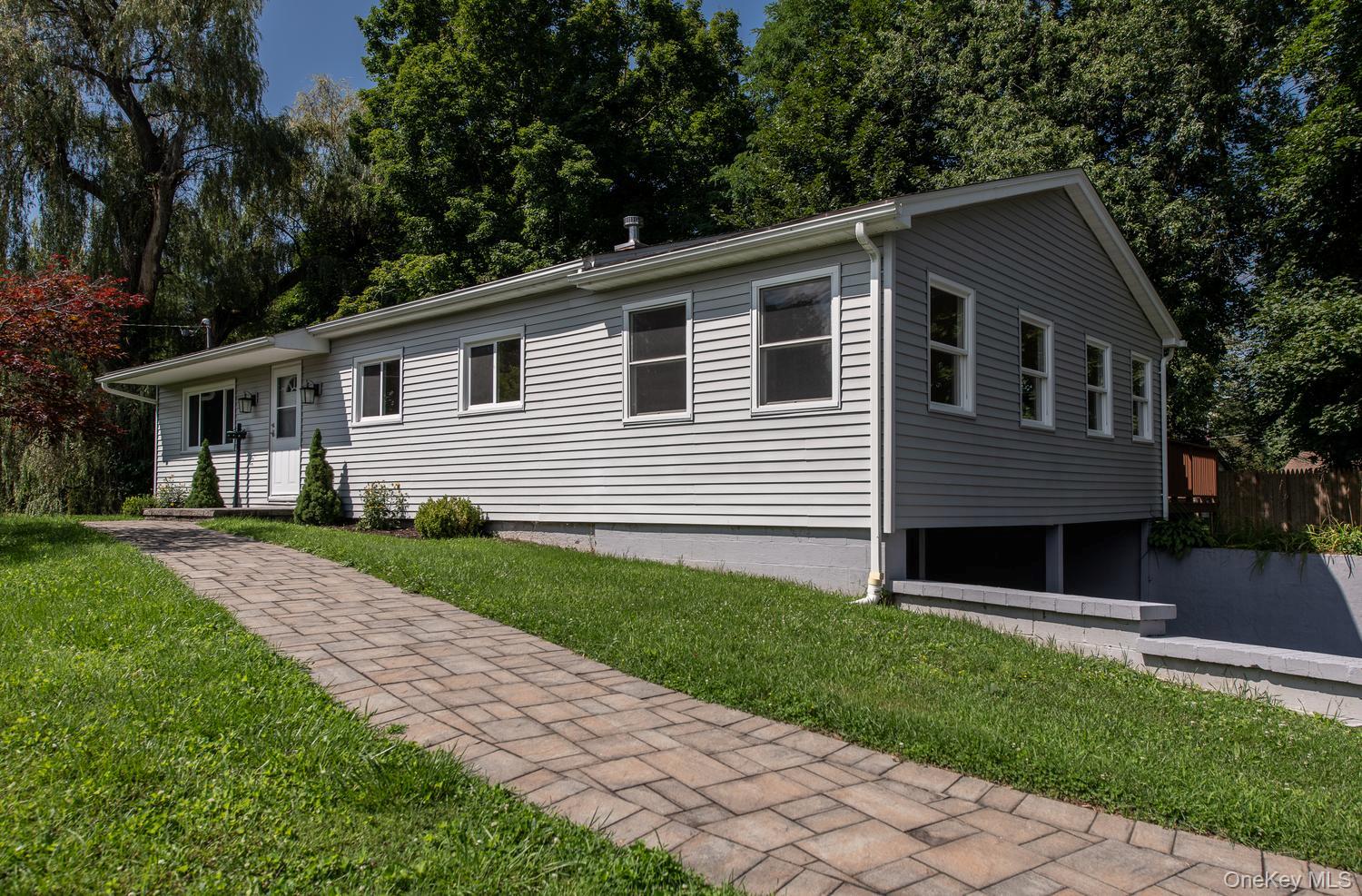 16 Trinity Place – For Sale photo 2