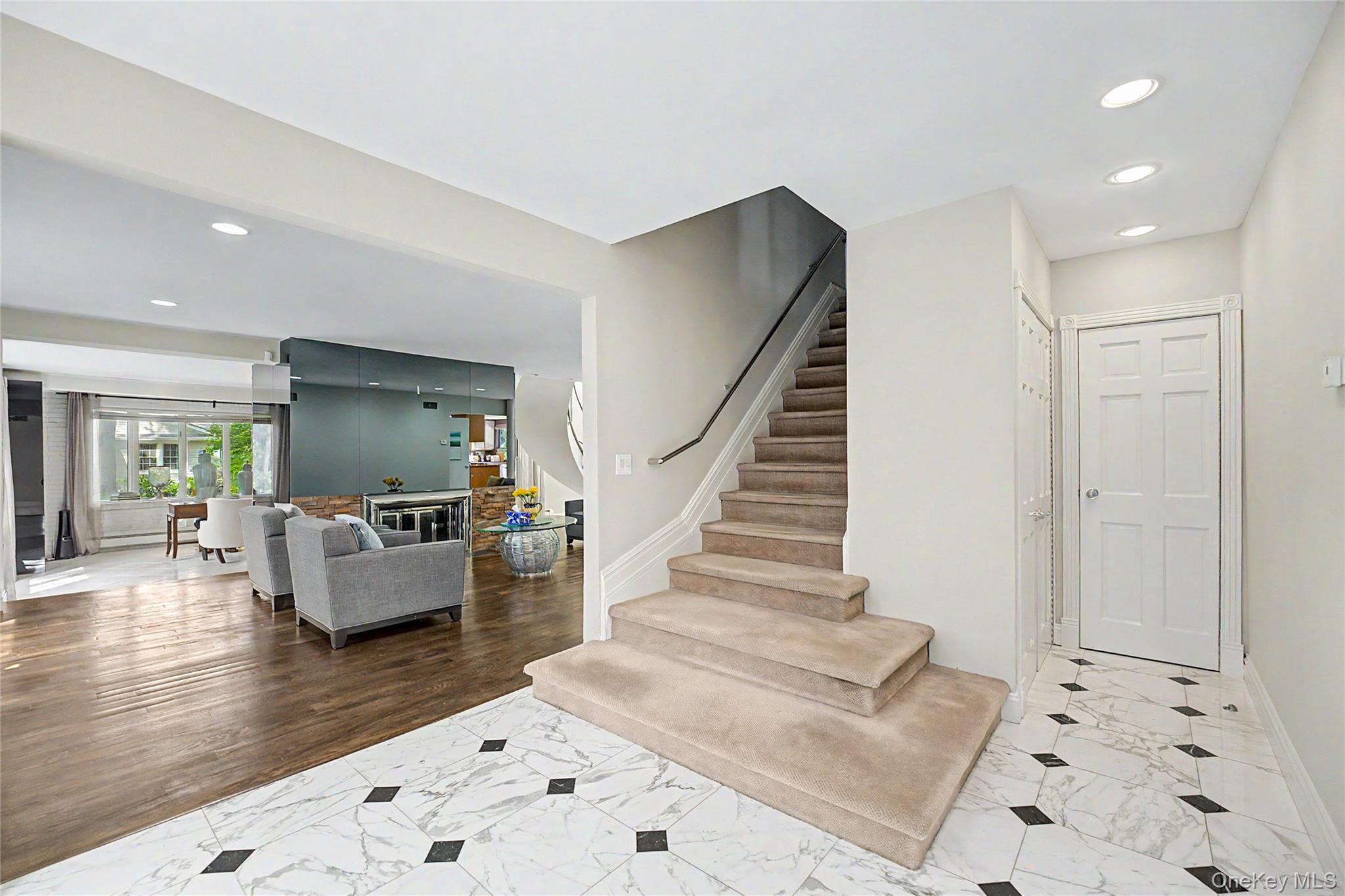 6 The Maples – For Sale photo 19