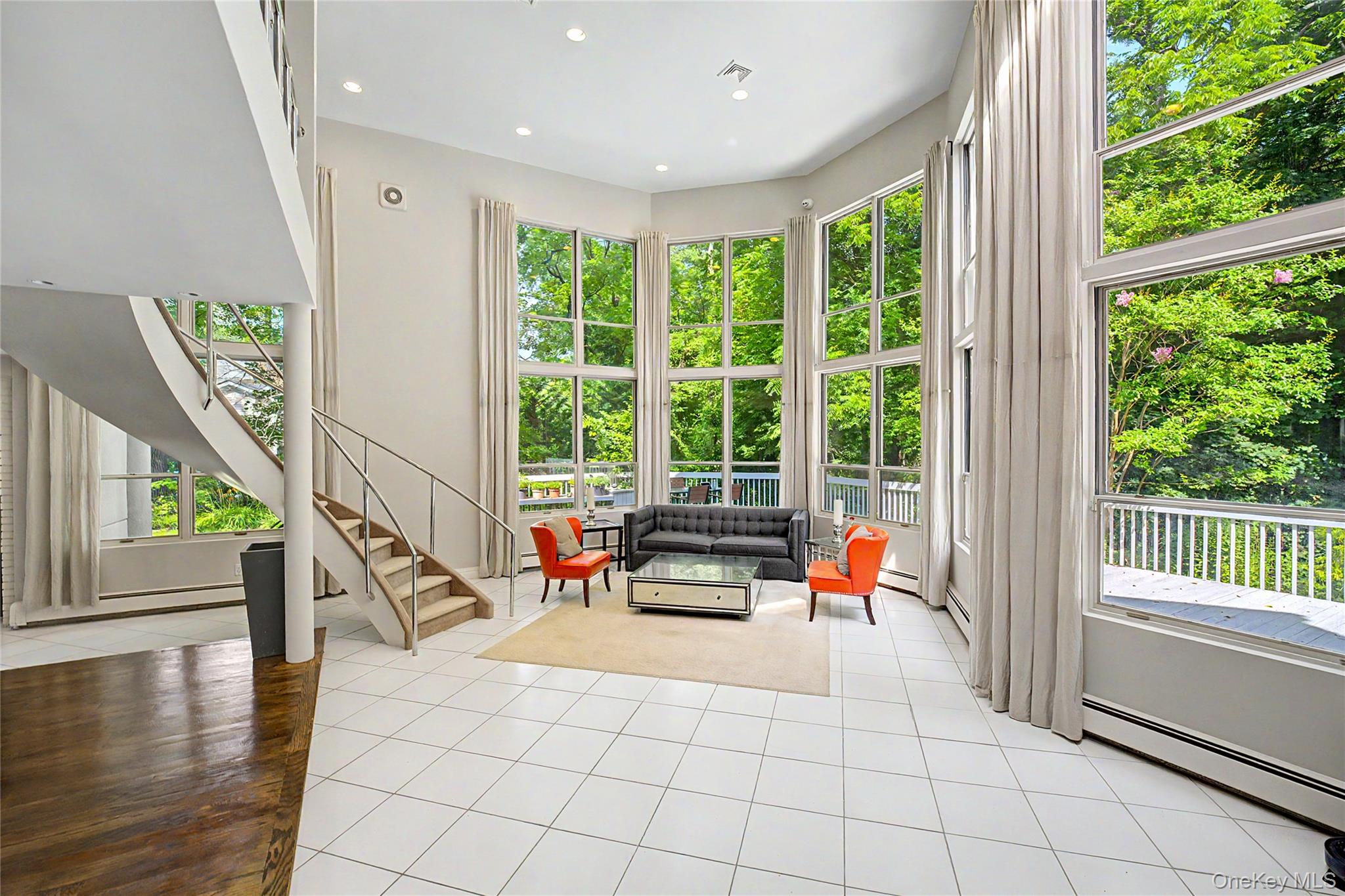 6 The Maples – For Sale photo 5