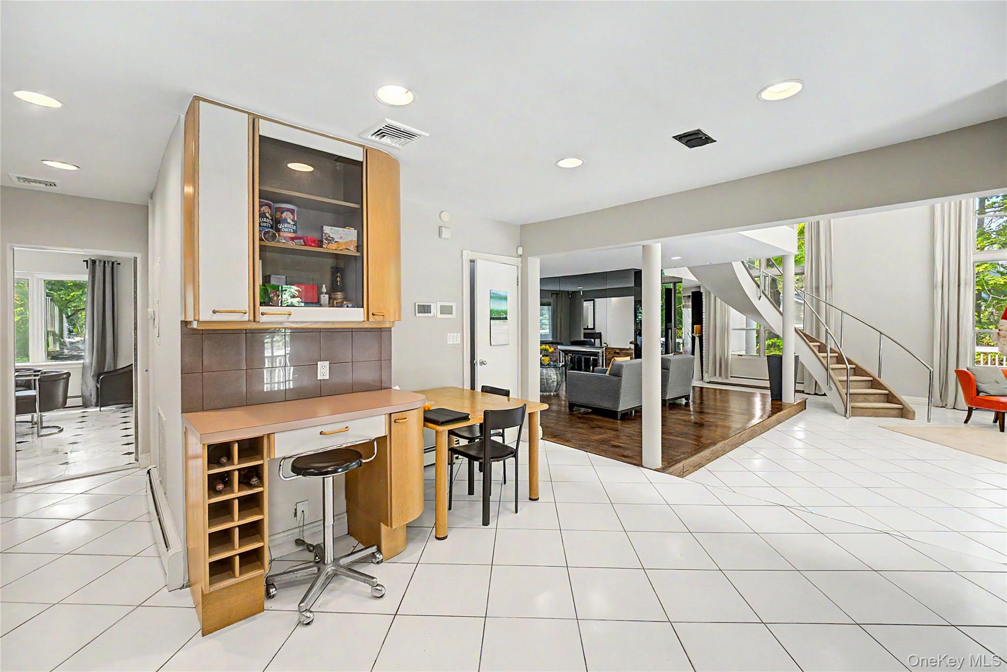 6 The Maples – For Sale photo 24