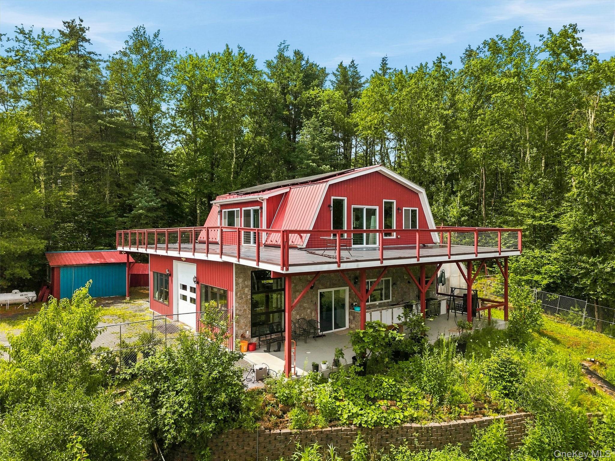 985 Cold Spring Road – For Sale photo 3