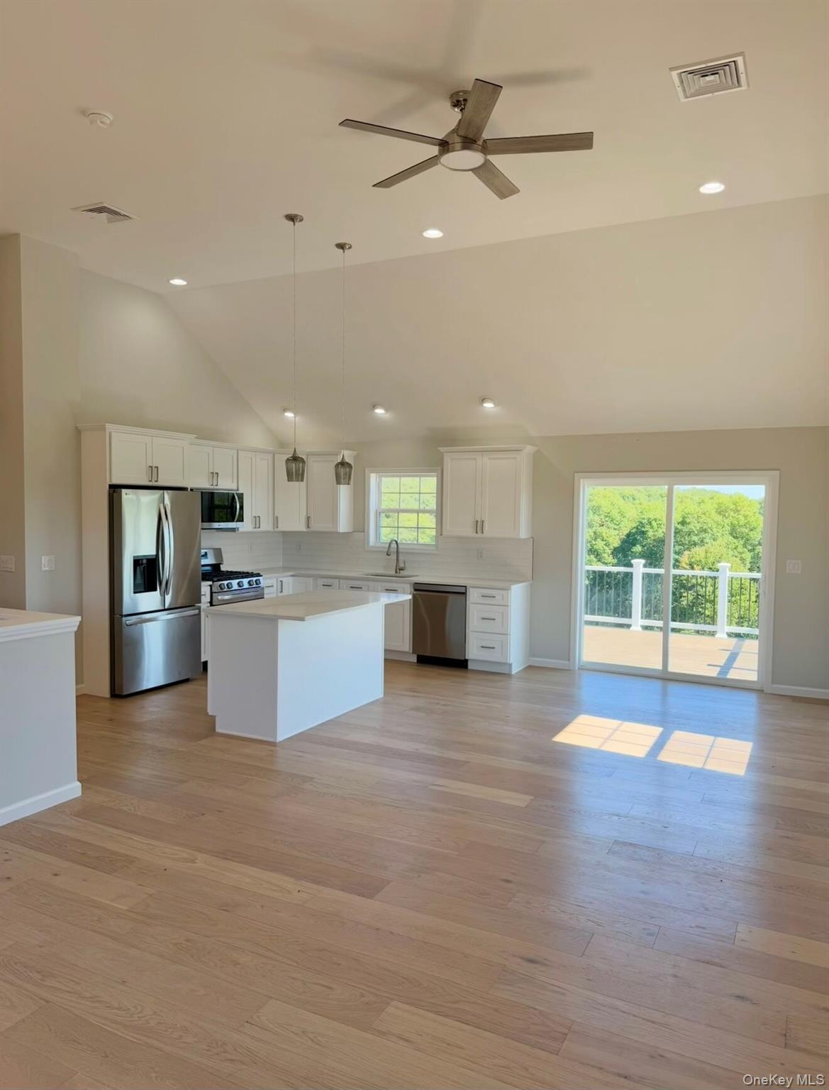 5 Amani Drive – For Sale photo 4