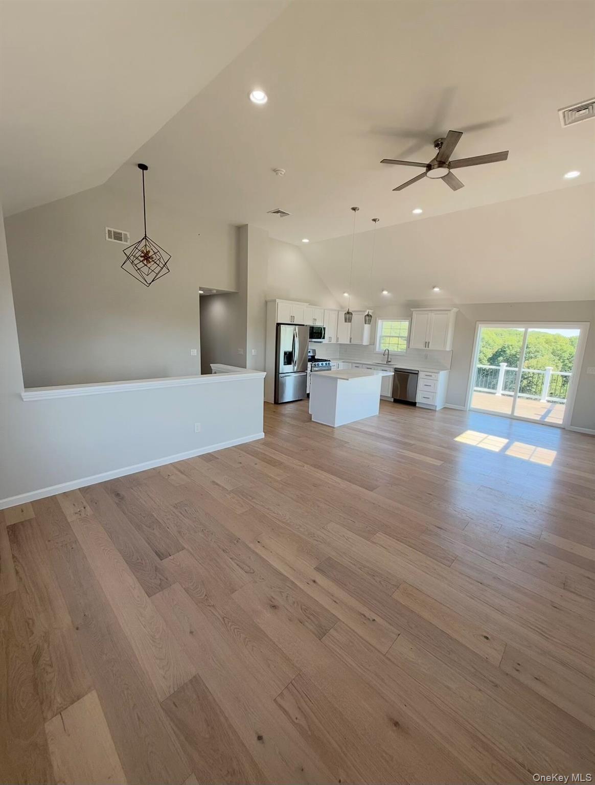 5 Amani Drive – For Sale photo 3
