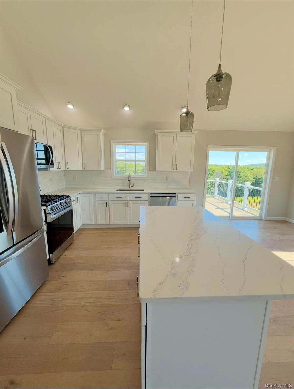 5 Amani Drive – For Sale photo 5