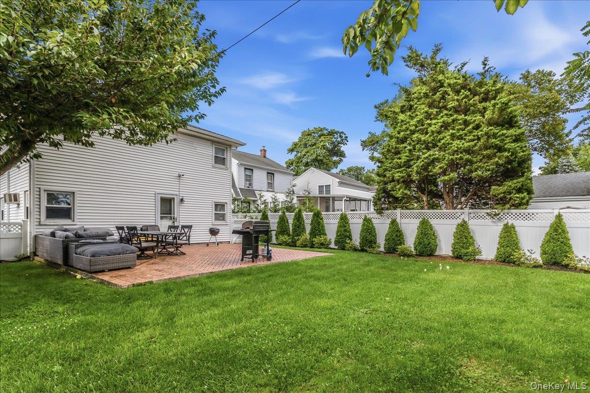 16 Netz Place – For Sale photo 30