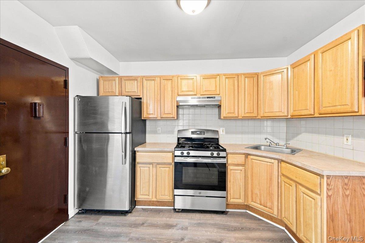 1022 E 219th Street – For Sale photo 7