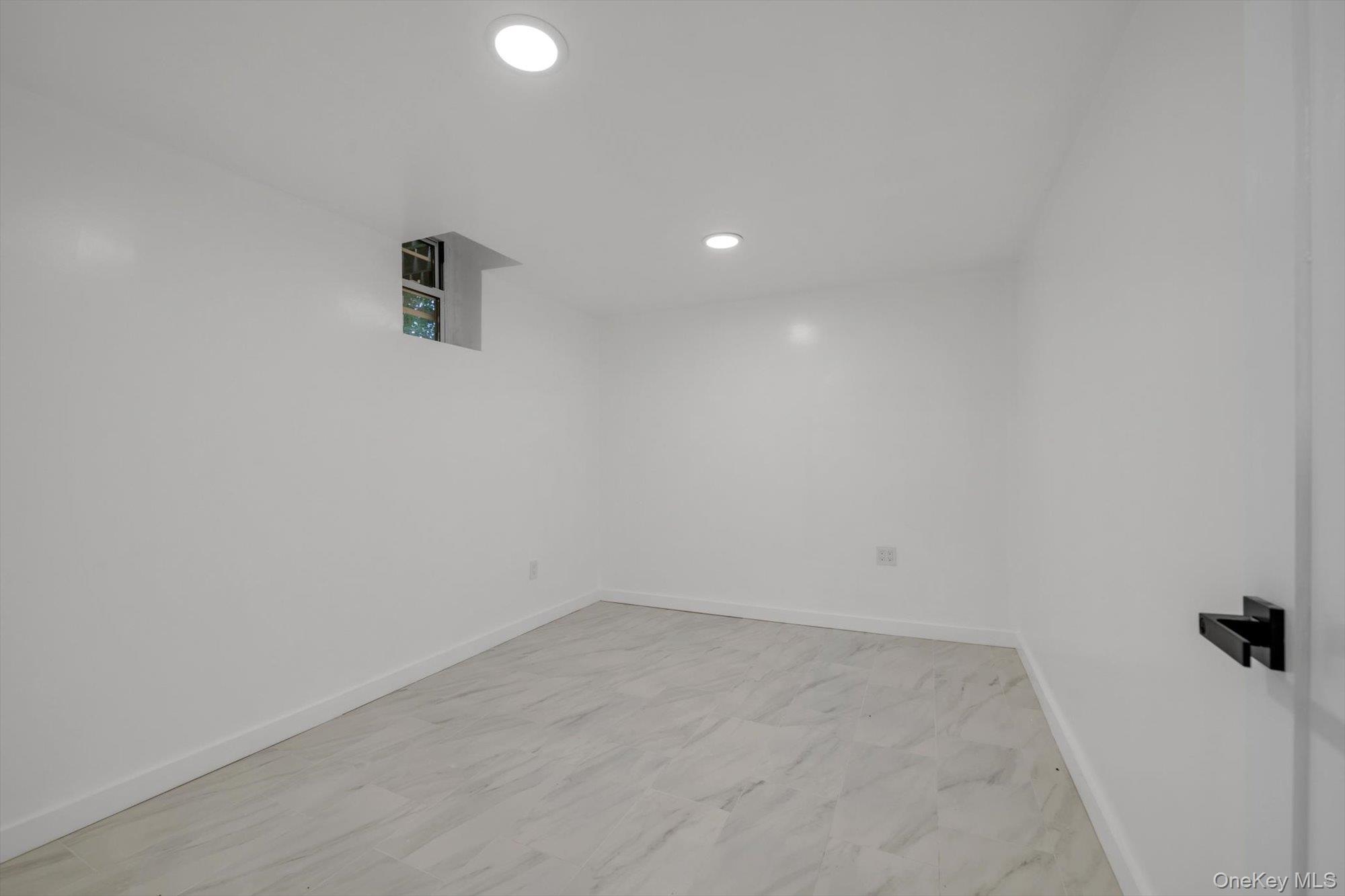 42 Stratford Road – For Sale photo 19