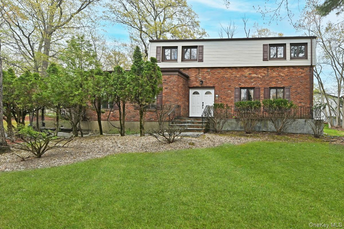 19 Sterling Road – For Sale