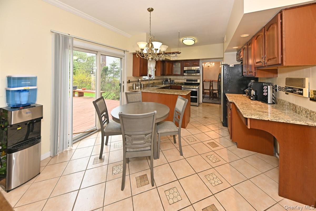 19 Sterling Road – For Sale photo 6