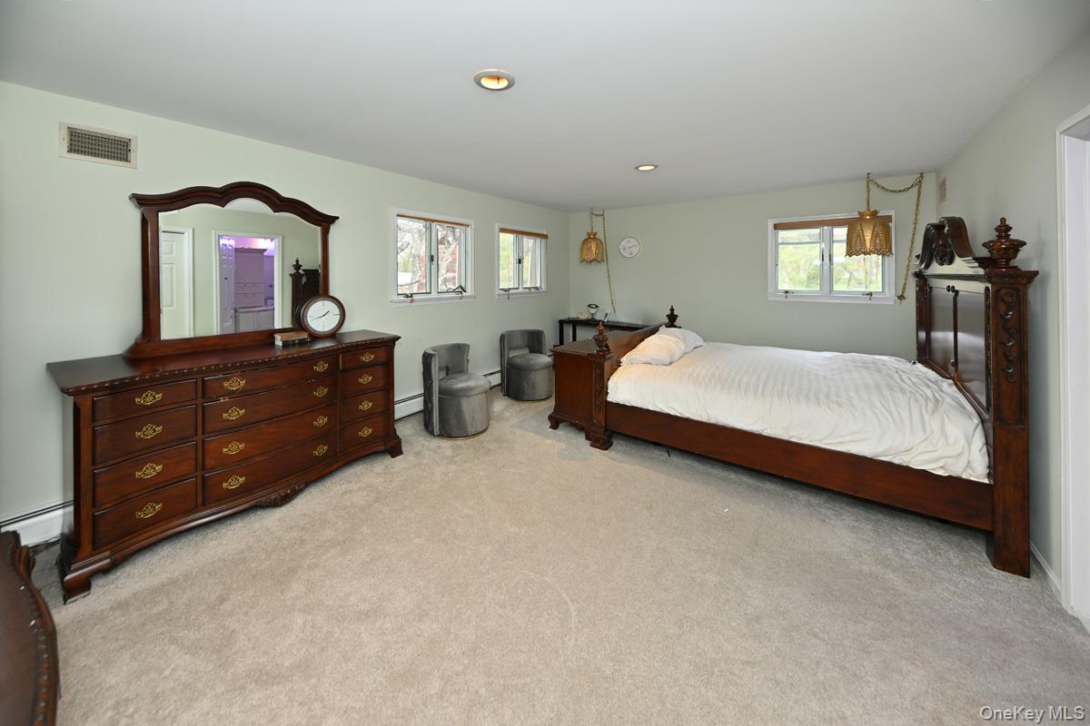 19 Sterling Road – For Sale photo 12