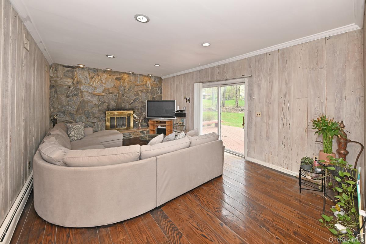 19 Sterling Road – For Sale photo 8
