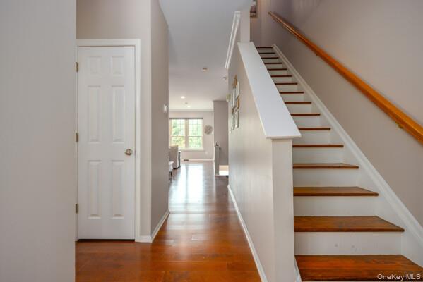 35 lane, Unit 35-Buildin photo 18