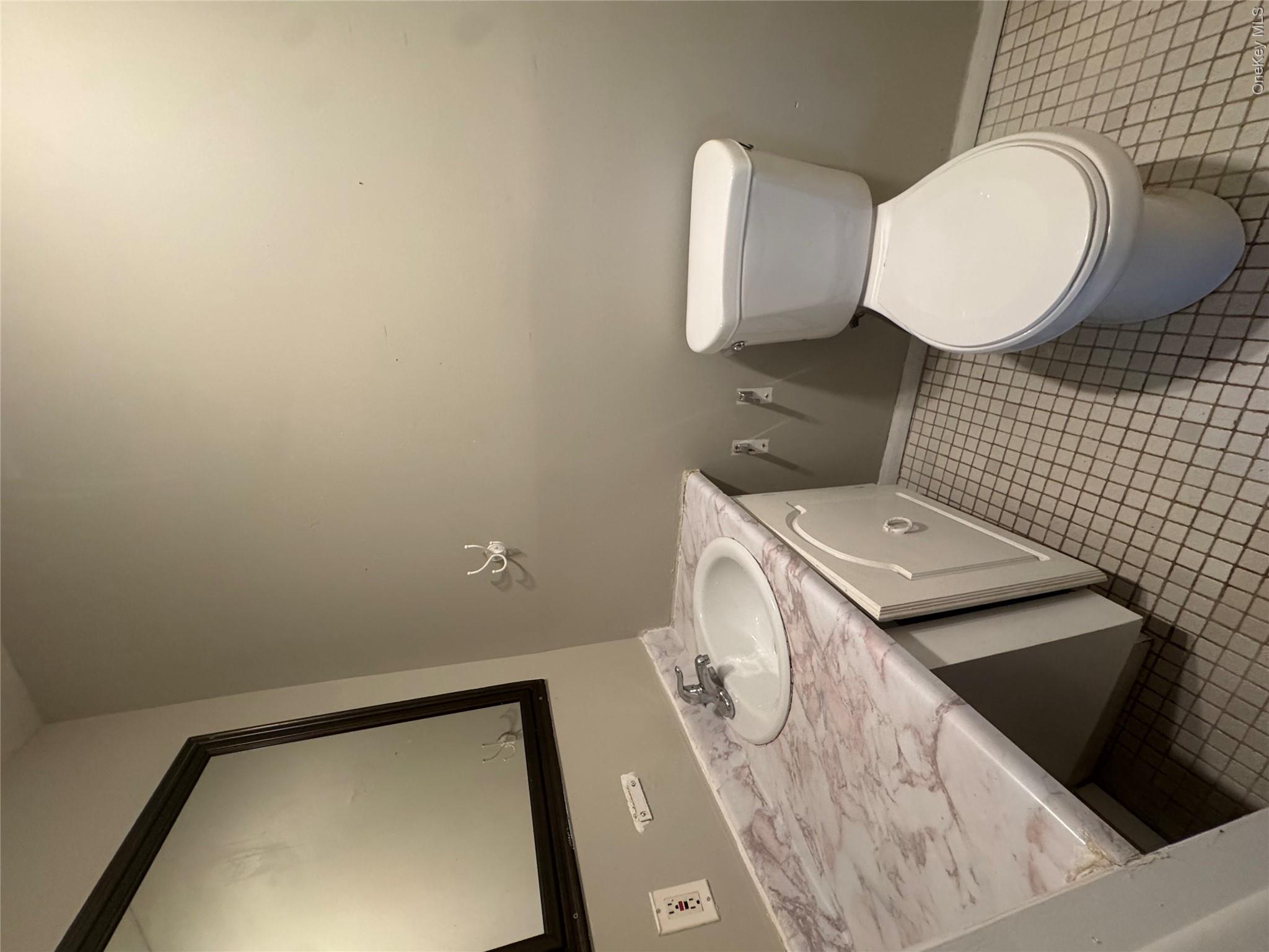 425 Landing Avenue – For Rent photo 9