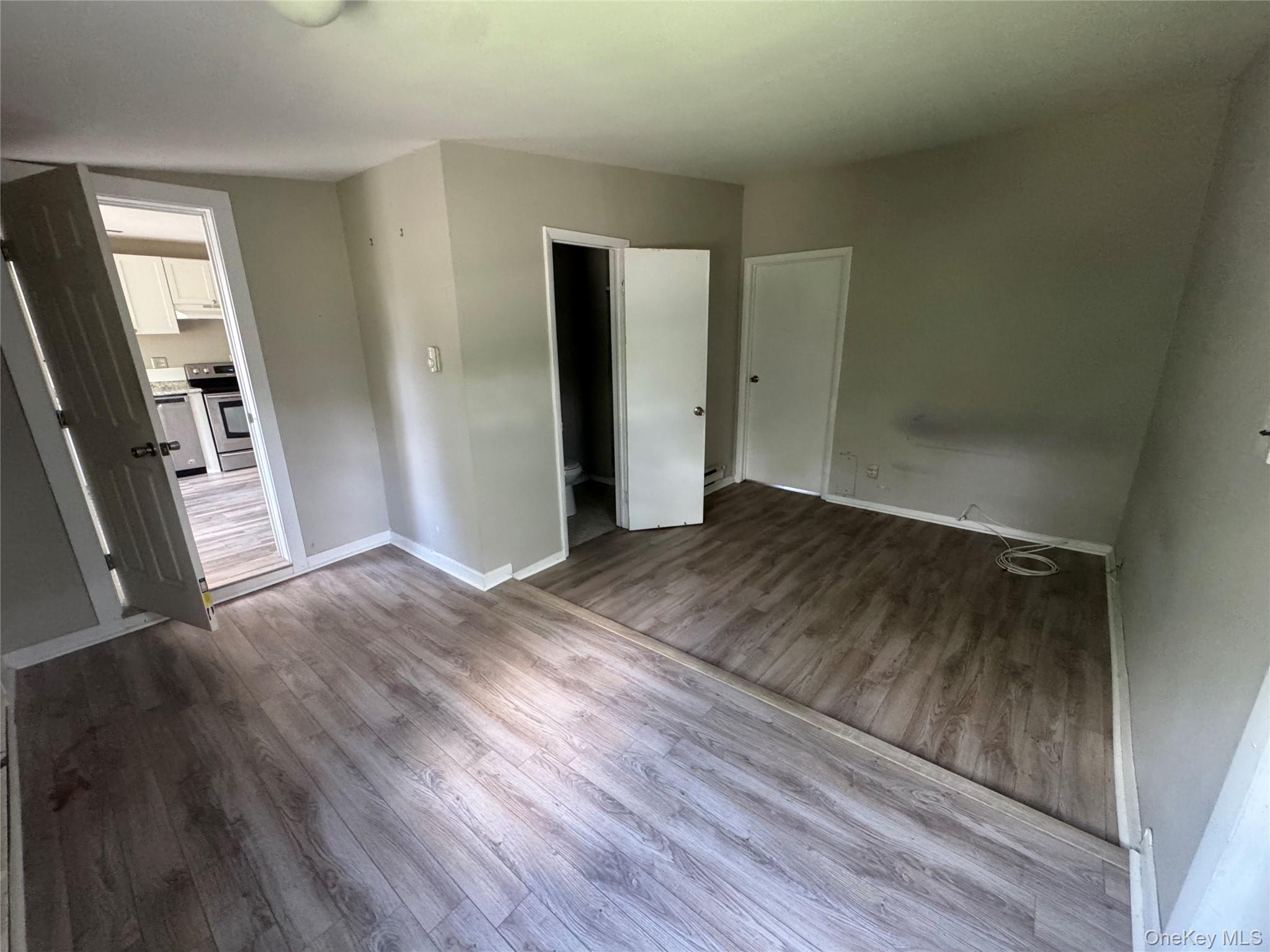 425 Landing Avenue – For Rent photo 8